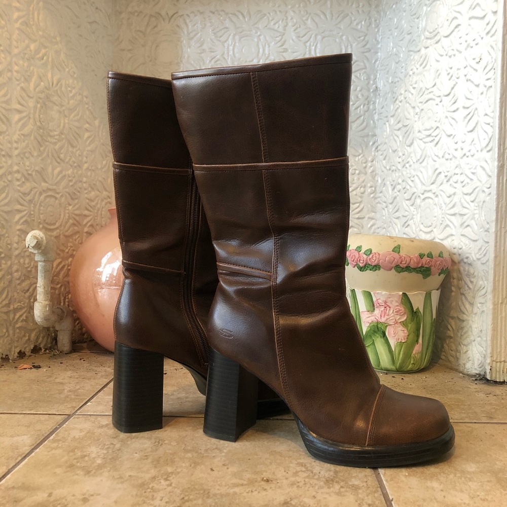 🦎total 90’s babe boots🦎